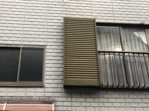 戸袋　